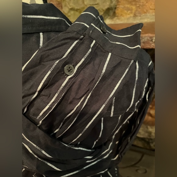 Sovereign Code Dressing Shirt - Picture 3 of 3